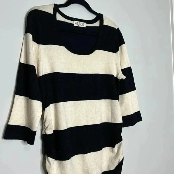 Pink Rose Pull Over Sweater Black & Cream Round Neck Side Elastic Long Sleeve - Picture 5 of 11